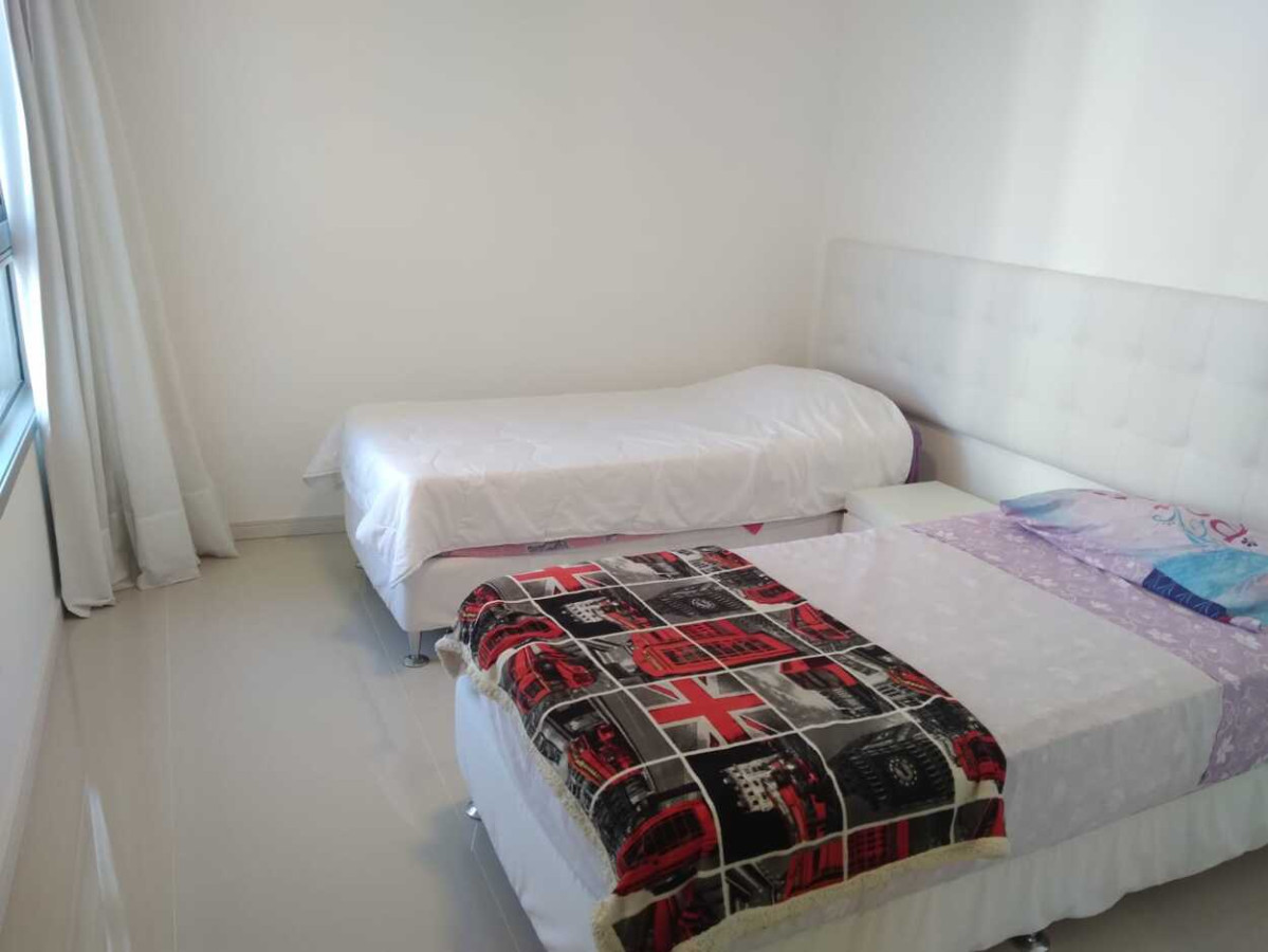 Apartamento ID.658 - 3 dormitorios más dependencia de servicio