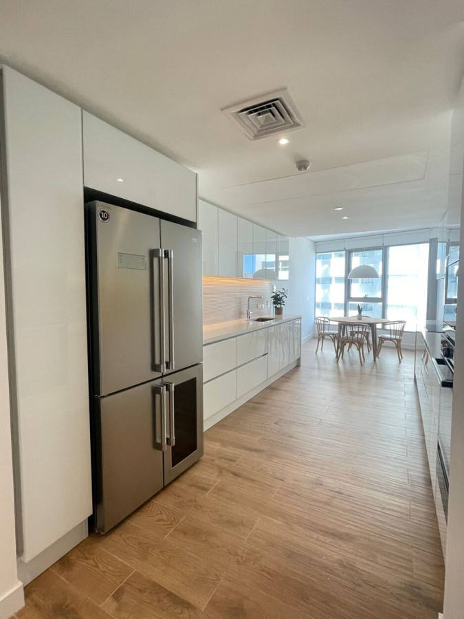 Apartamento ID.663 - Torre Trump 3 dormitorios en suite mas dependencia de servicio