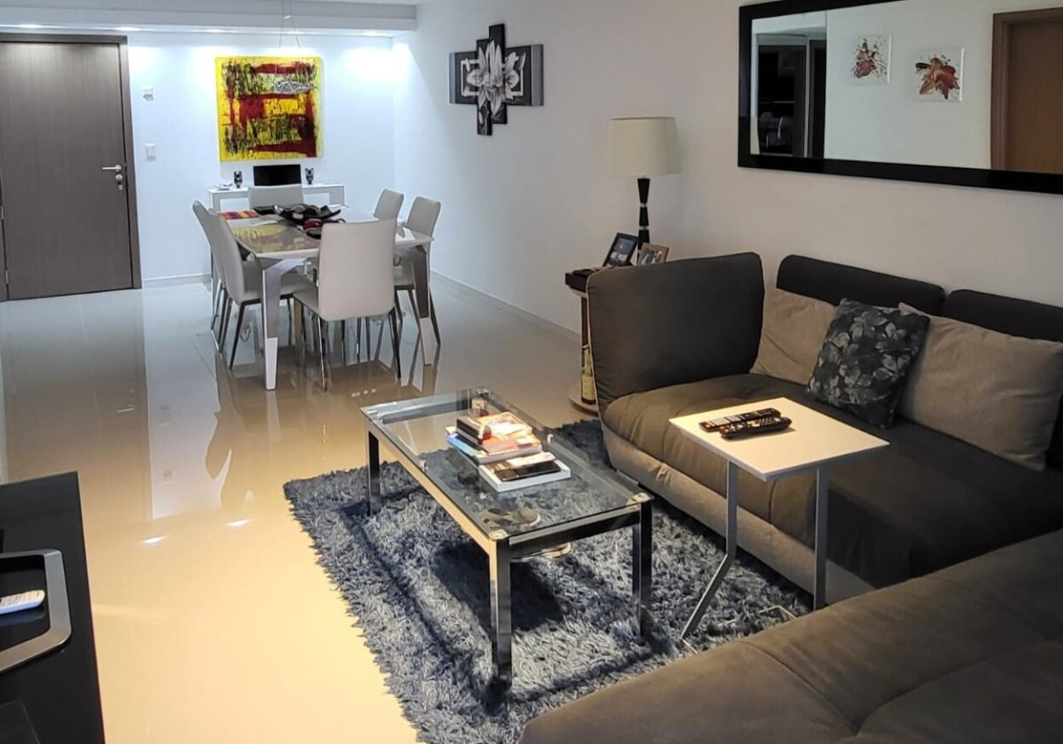 Apartamento ID.665 - 3 dormitorios más dependencia de servicio