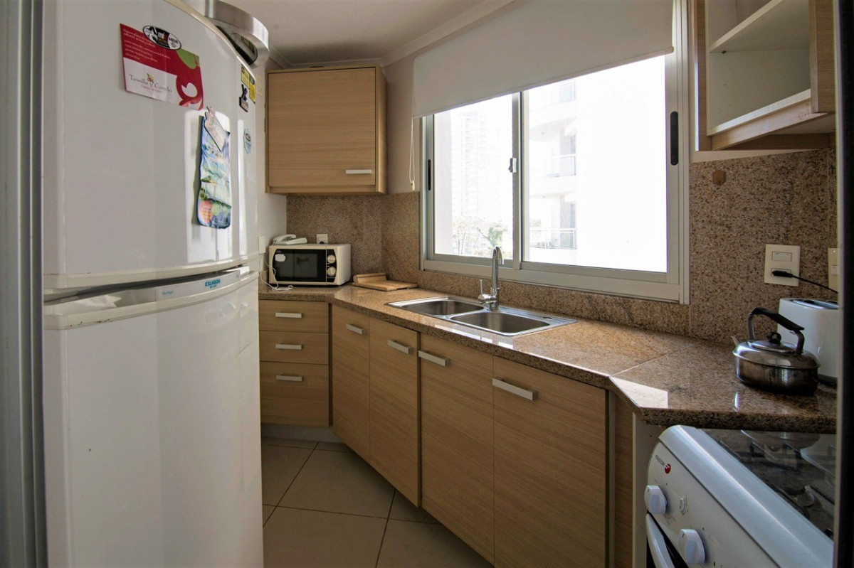 Apartamento ID.74 - Funcional Apartamento 2 Dormitorios, Full amenities. Ocean Drive, Punta del Este.