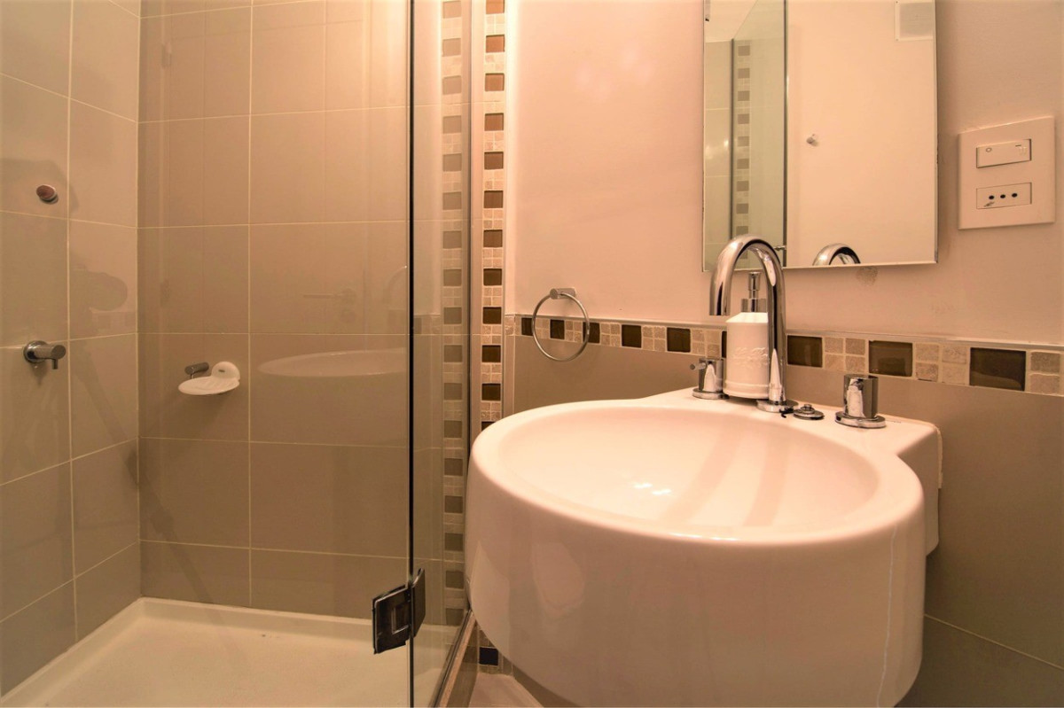 Apartamento ID.74 - Funcional Apartamento 2 Dormitorios, Full amenities. Ocean Drive, Punta del Este.