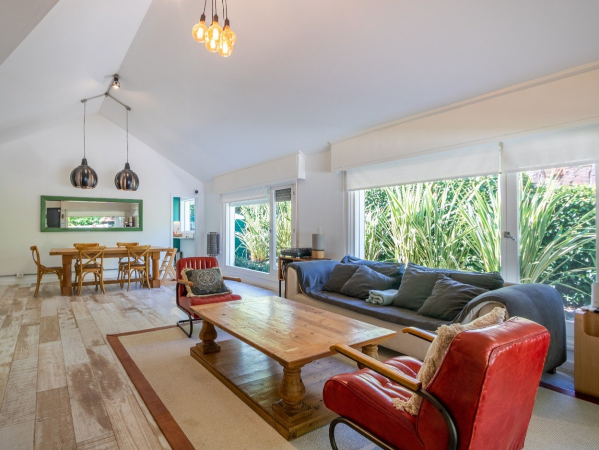 Casa ID.660 - Exelente casa 4 dormitorios nás dependencia