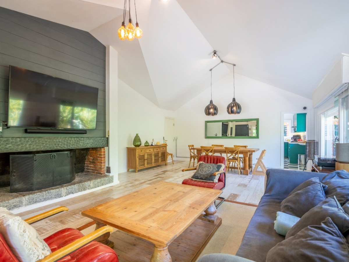 Casa ID.660 - Exelente casa 4 dormitorios nás dependencia