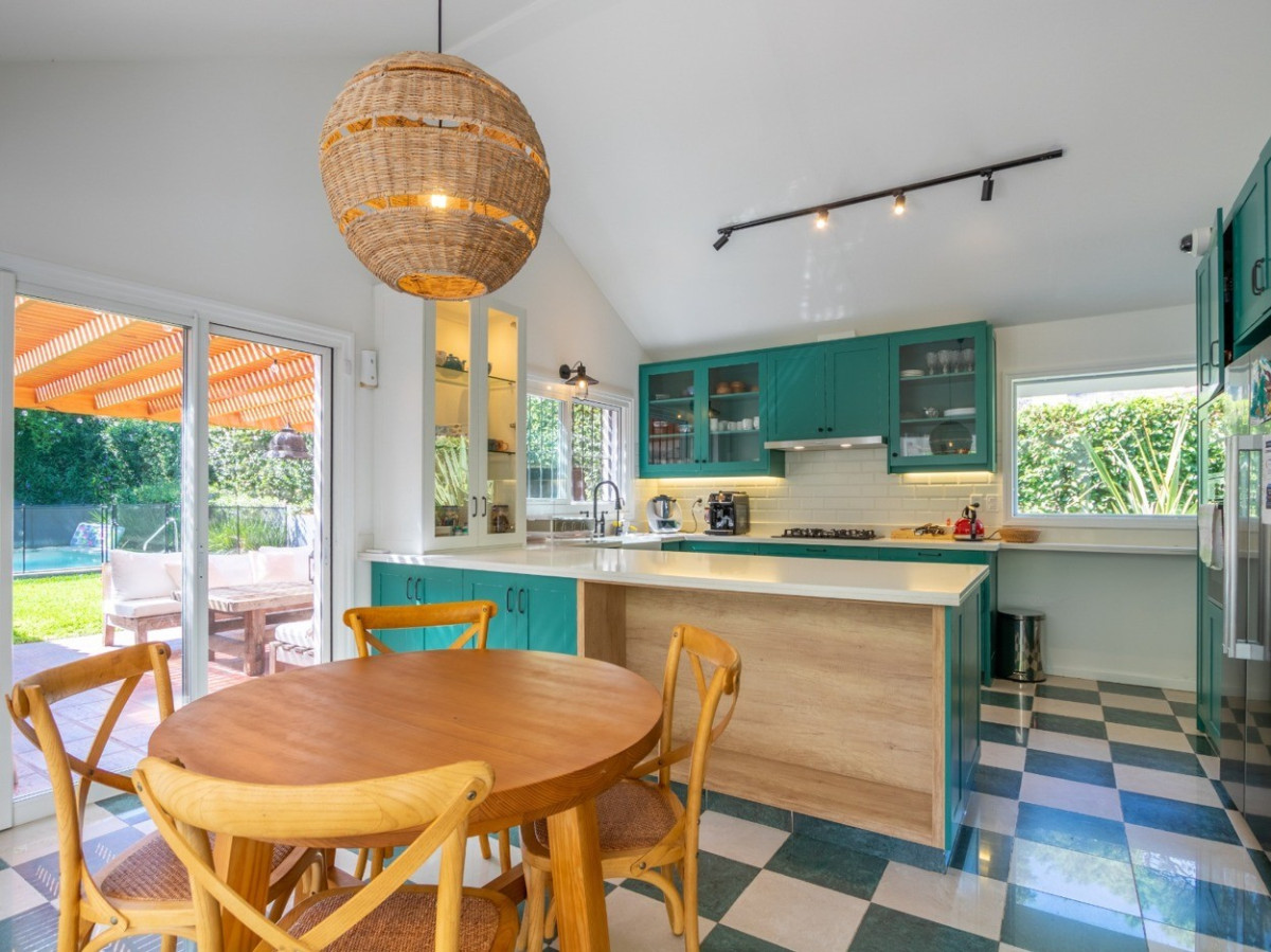 Casa ID.660 - Exelente casa 4 dormitorios nás dependencia