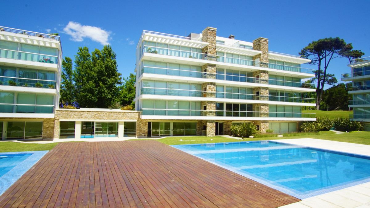 Apartamento ID.303 - Excelente Apto de 2 Suites. Terrazas de Villa Brava