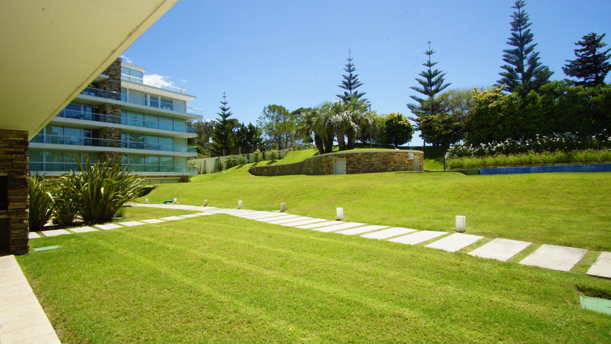Apartamento ID.303 - Excelente Apto de 2 Suites. Terrazas de Villa Brava