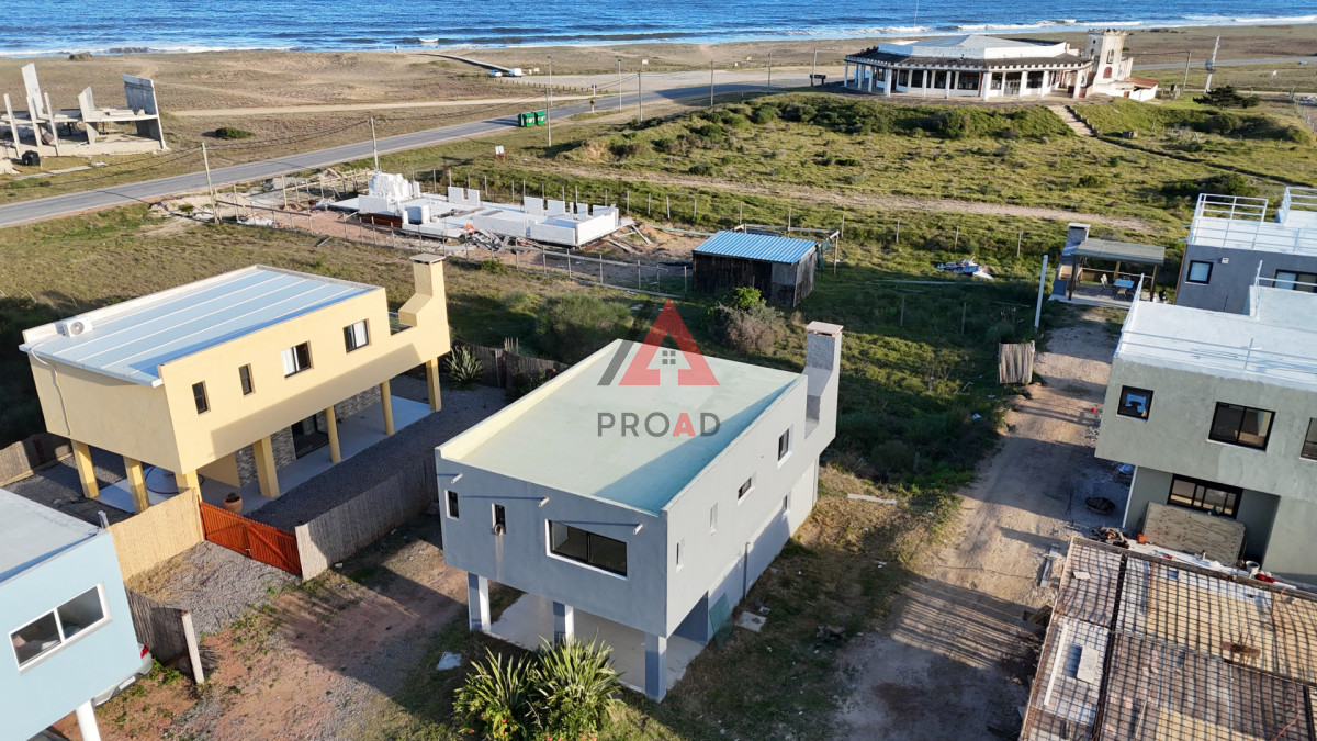 Casa ID.140 - Casa dos dormitorios en Punta Negra