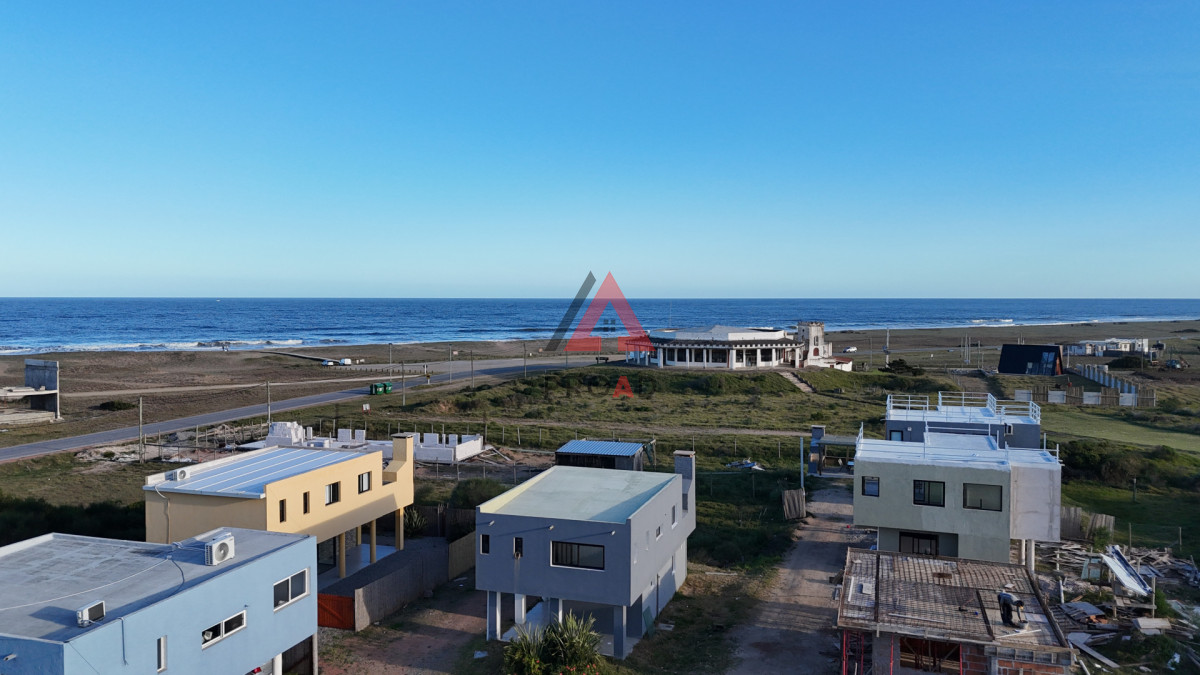 Casa ID.140 - Casa dos dormitorios en Punta Negra
