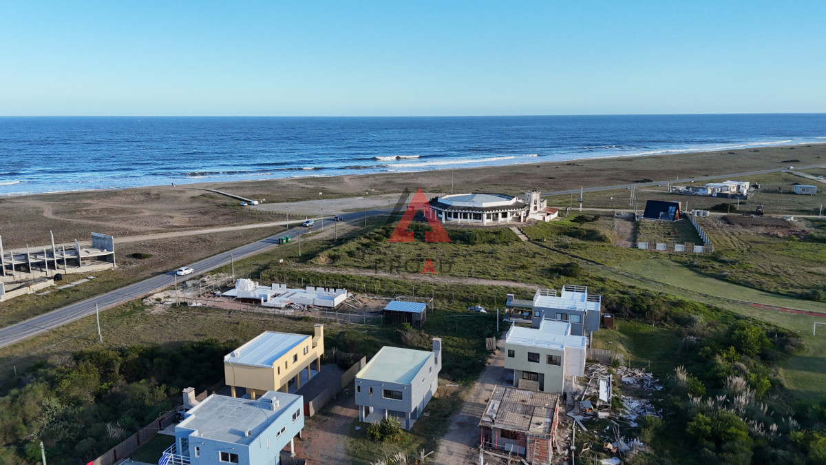 Casa ID.140 - Casa dos dormitorios en Punta Negra