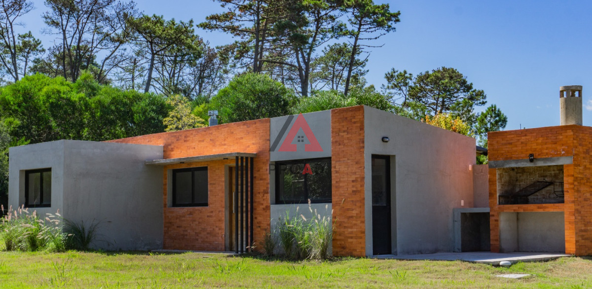 Casa ID.12 - Hermosa casa en Ocean park a estrenar!