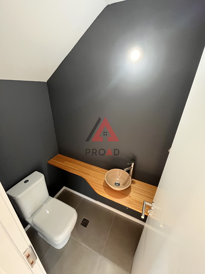 Casa ID.19 - Viví a 1 cuadras del mar, en una hermosa casa, ubicada en OCEAN PARK! 