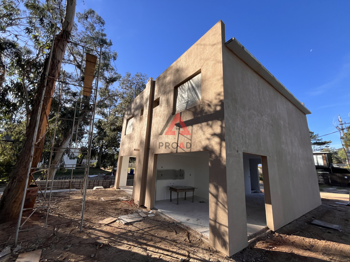 Casa ID.19 - Viví a 1 cuadras del mar, en una hermosa casa, ubicada en OCEAN PARK! 