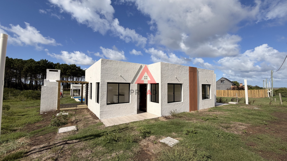 Casa ID.111 - Casas a dos cuadras del Mar Barra de Portezuelo
