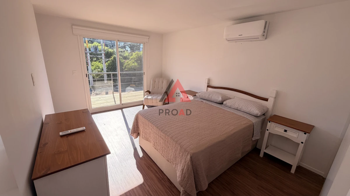 Casa ID.19 - Viví a 1 cuadras del mar, en una hermosa casa, ubicada en OCEAN PARK! 