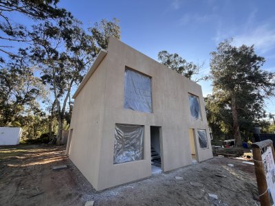 Viví a 1 cuadras del mar, en una hermosa casa, ubicada en OCEAN PARK! 