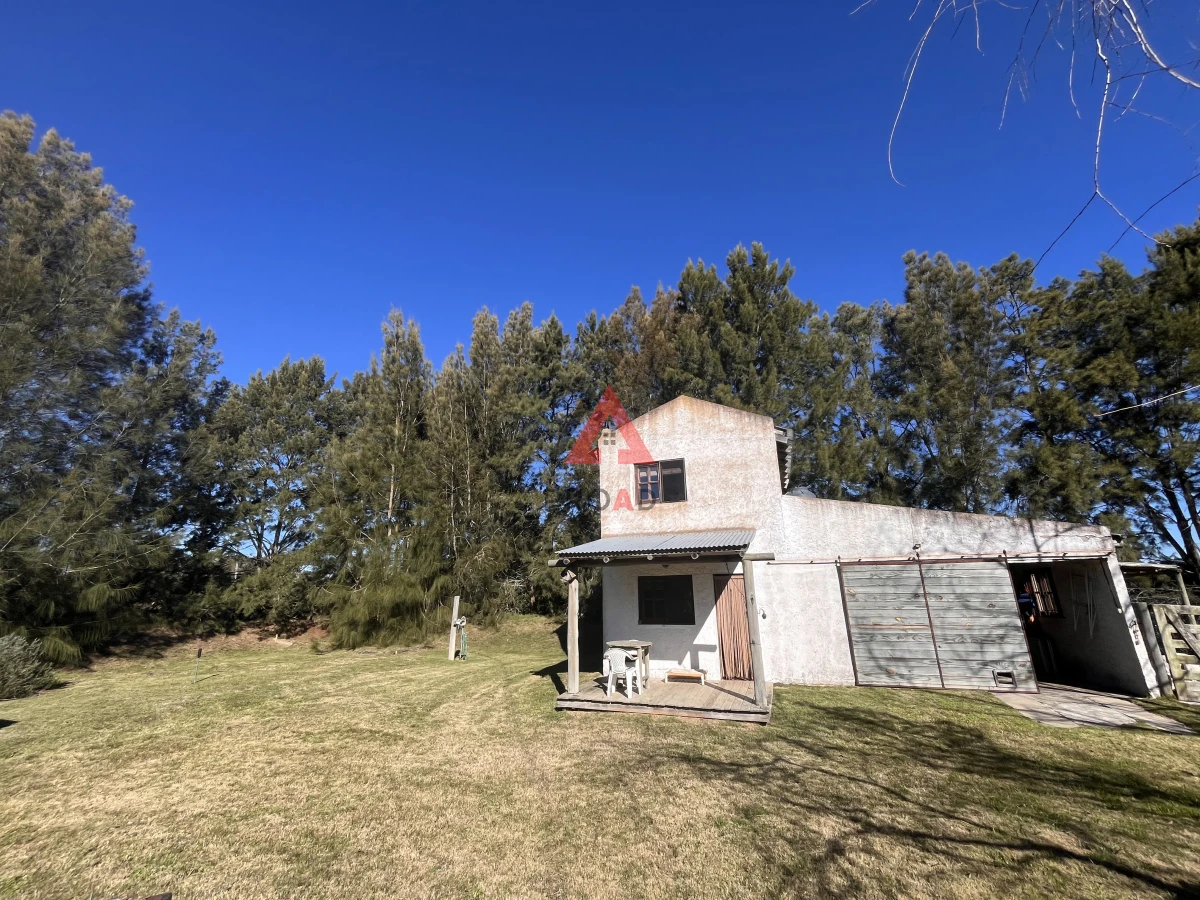 Chacra ID.42 - Chacra en el pejerrey frente a la laguna, 6 dormitorios 6 baños 