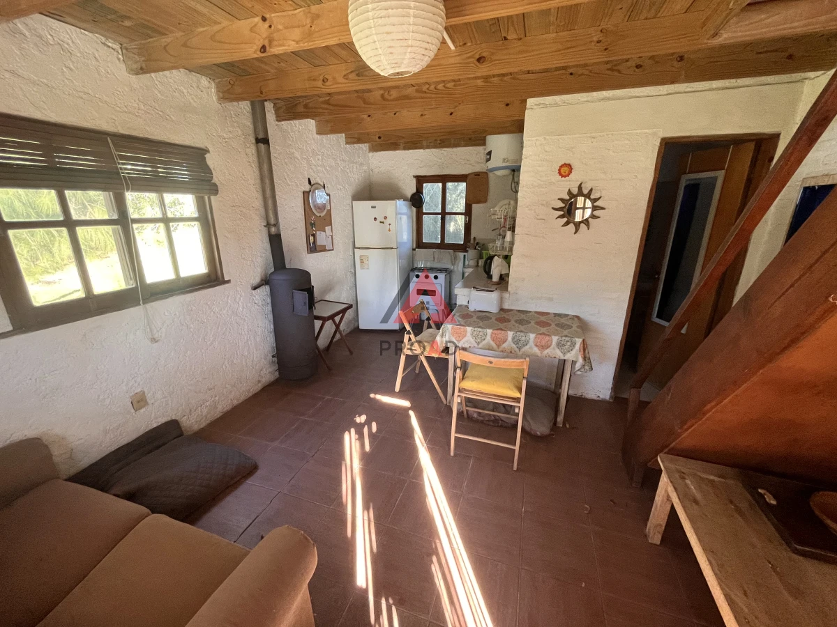 Chacra ID.42 - Chacra en el pejerrey frente a la laguna, 6 dormitorios 6 baños 