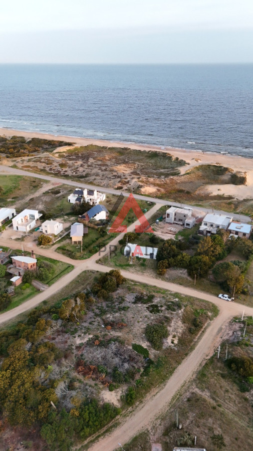 Terreno ID.18 - Vivir con una vista increíble al mar es posible! conoce este terreno en ocean park! 