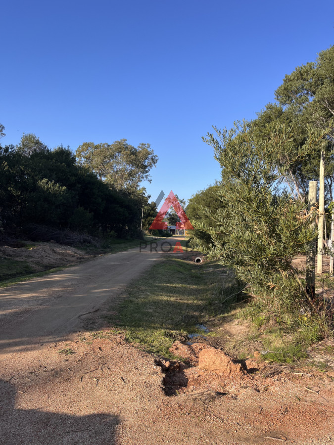 Terreno ID.16 - Vivir a 300mts del mar es posible en este hermoso terreno!
