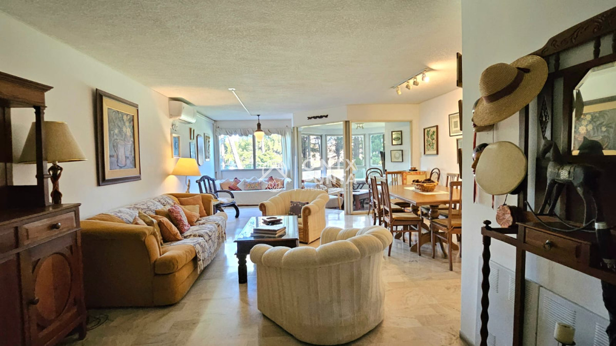 Apartamento ID.557 - ROOSEVELT CENTER - 4 DORM