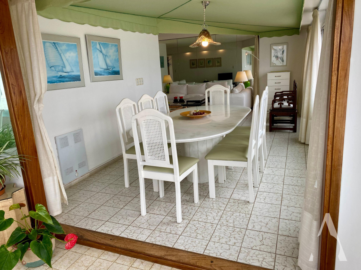 Apartamento ID.34 - VAN GOGH - 3 DORM