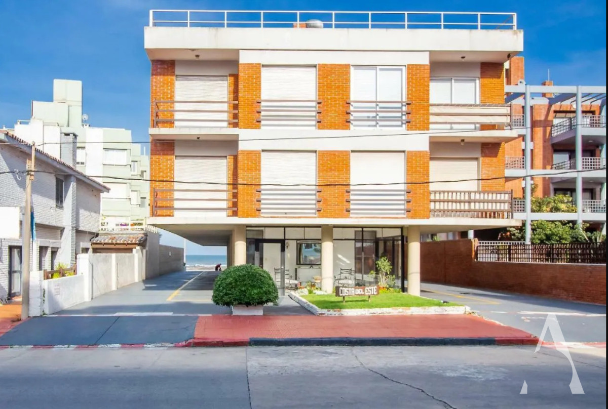 Apartamento ID.27 - COSTA DEL ESTE - 1 DORM