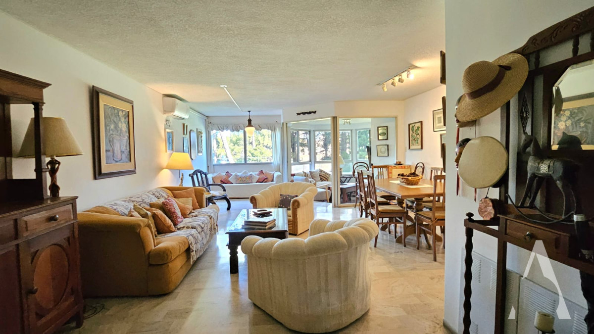 Apartamento ID.1 - ROOSEVELT CENTER - 4 DORM