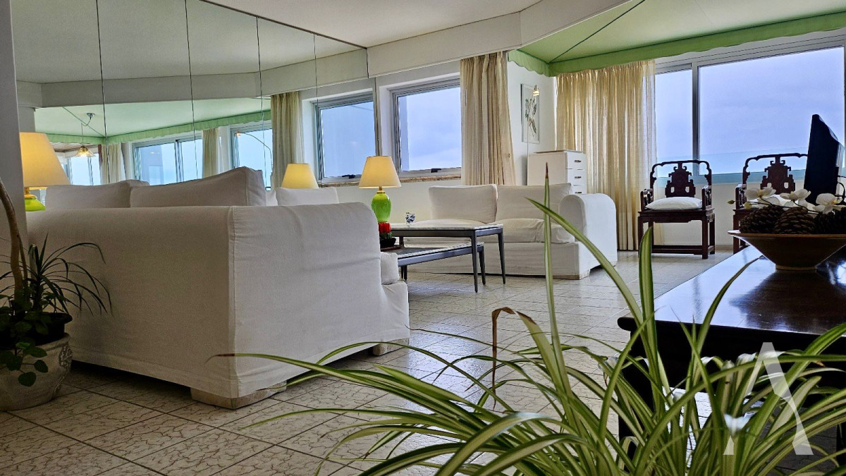 Apartamento ID.34 - VAN GOGH - 3 DORM