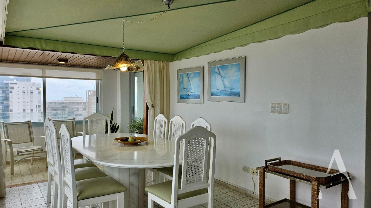 Apartamento ID.34 - VAN GOGH - 3 DORM