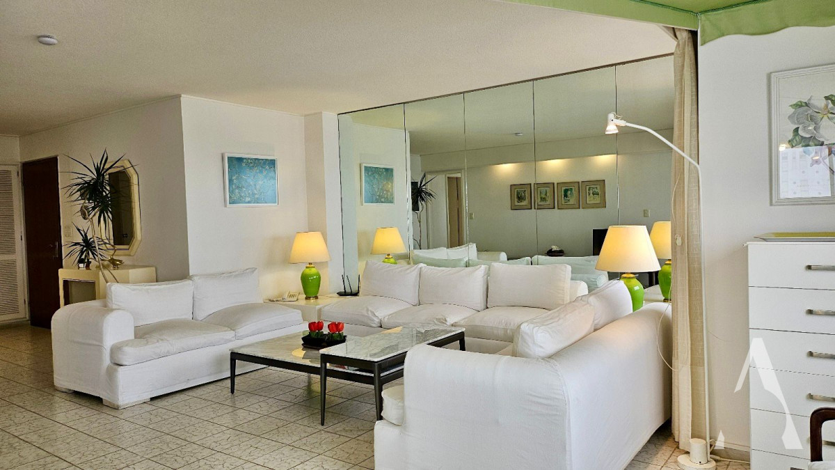 Apartamento ID.34 - VAN GOGH - 3 DORM