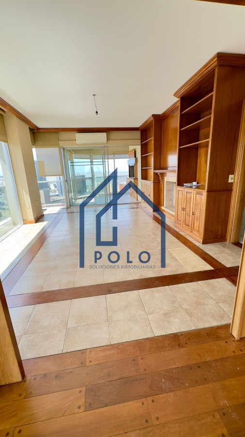 Apartamento ID.123 - VIVI EN ESTE ESPECTACULAR APARTAMENTO, CATEGORIA Y DISTINCION , FRENTE AL GOLF!