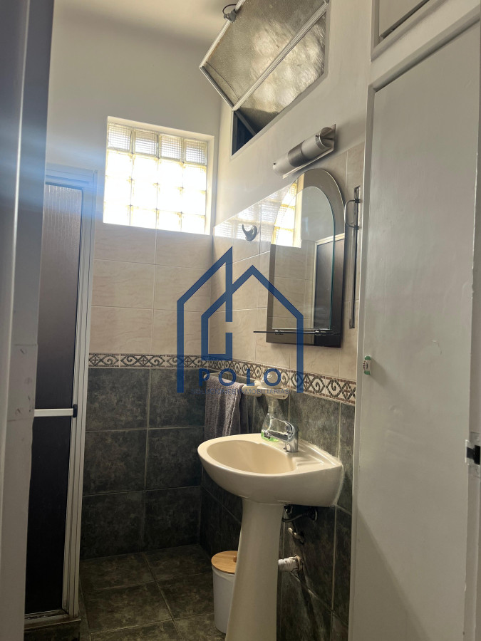 Apartamento ID.130 - Muy bien ubicado! Venta apartamento en Pocitos 4 dormitorios! 