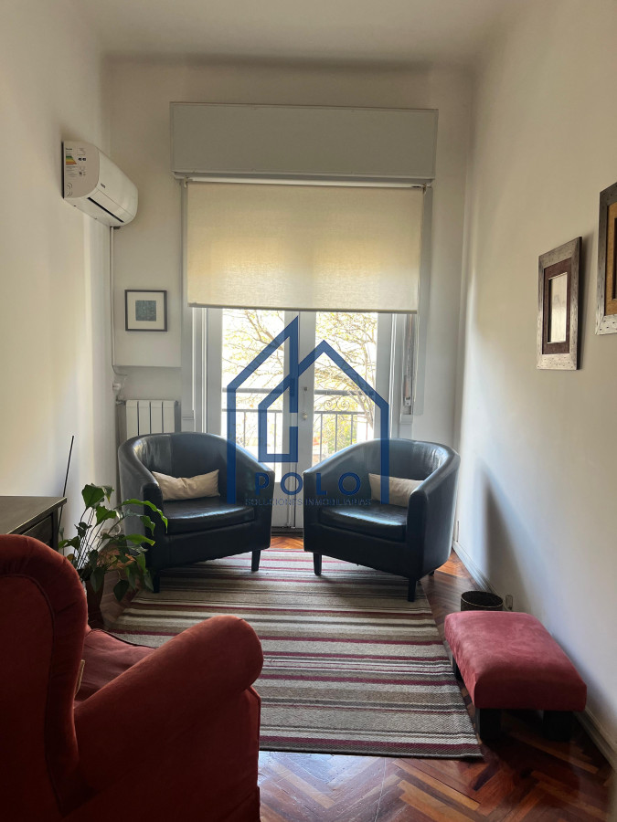 Apartamento ID.130 - Muy bien ubicado! Venta apartamento en Pocitos 4 dormitorios! 