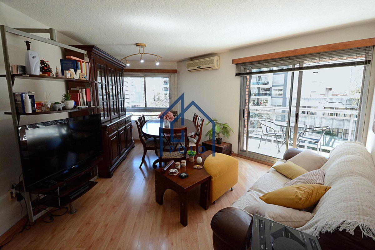 Apartamento ID.76 - VENTA DE APARTAMENTO 2 DORMITORIOS, 2 BAÑOS Y GGE - TRES CRUCES. Montevideo Uruguay.