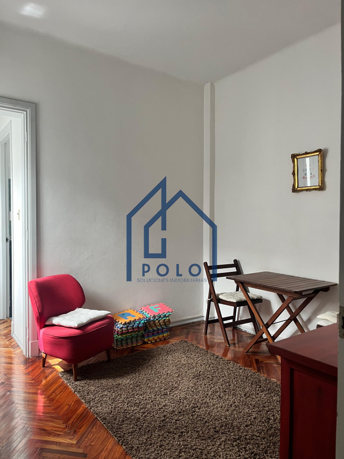 Apartamento ID.130 - Muy bien ubicado! Venta apartamento en Pocitos 4 dormitorios! 