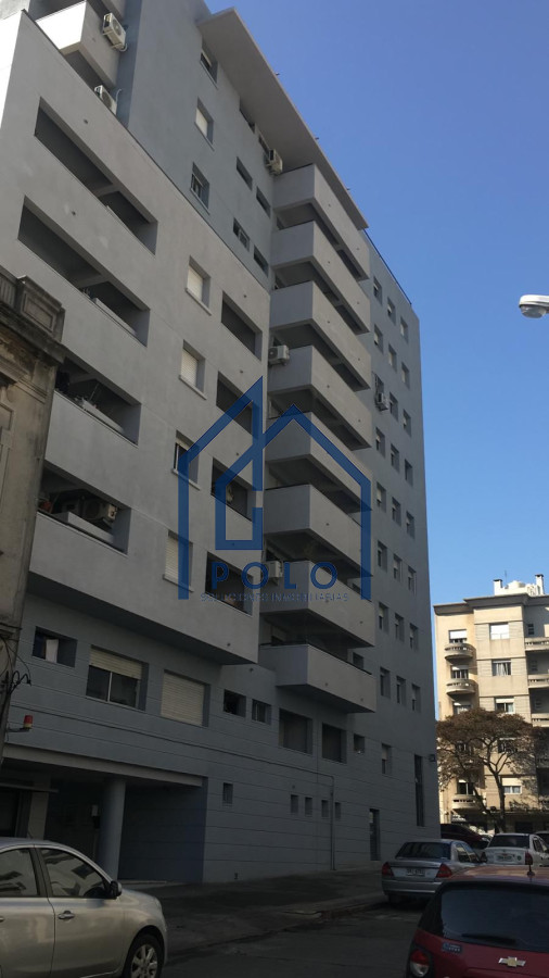 Apartamento ID.96 - Venta apartamento 3 dormitorios, piso alto 