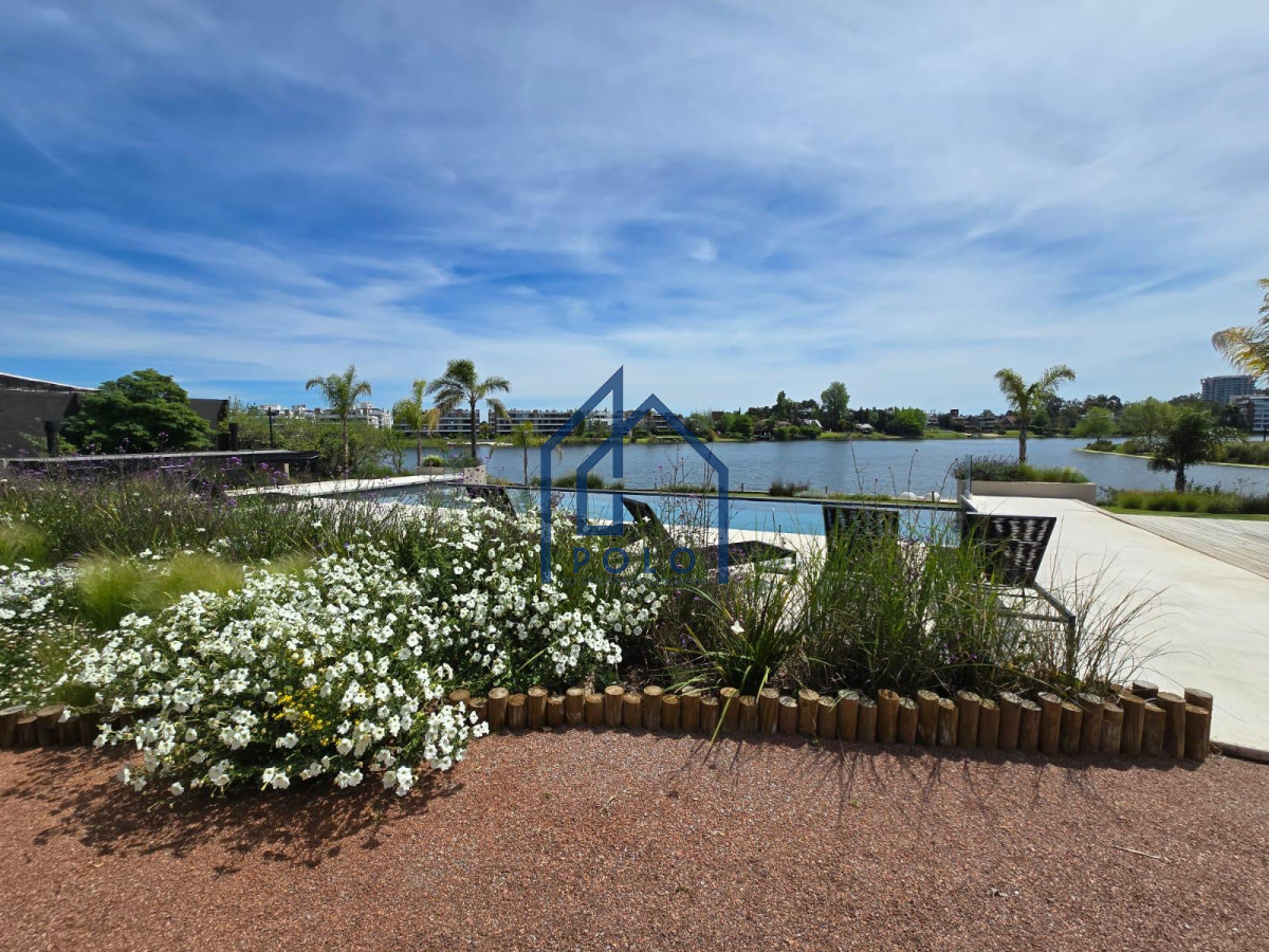 Apartamento ID.132 - Alquiler Monoambiente en Lagos de Carrasco! 