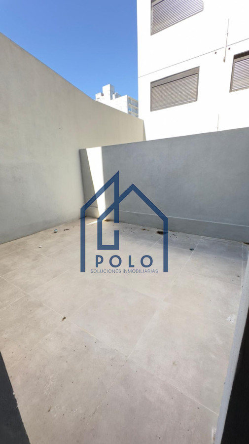 Apartamento ID.162 - Venta Tres Cruces a Estrenar, 2 dormitorios con patio y gge doble!