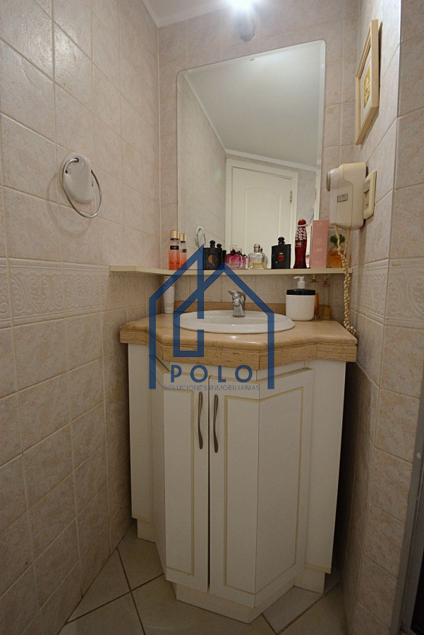 Apartamento ID.76 - VENTA DE APARTAMENTO 2 DORMITORIOS, 2 BAÑOS Y GGE - TRES CRUCES. Montevideo Uruguay.