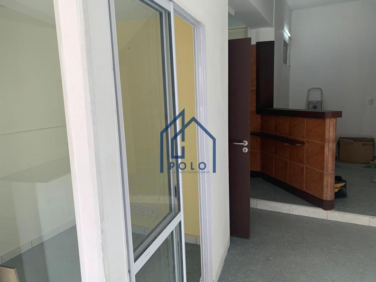 Casa ID.69 - Venta Inmueble en Pocitos, Local comercial, Casa, 2 apartamentos 