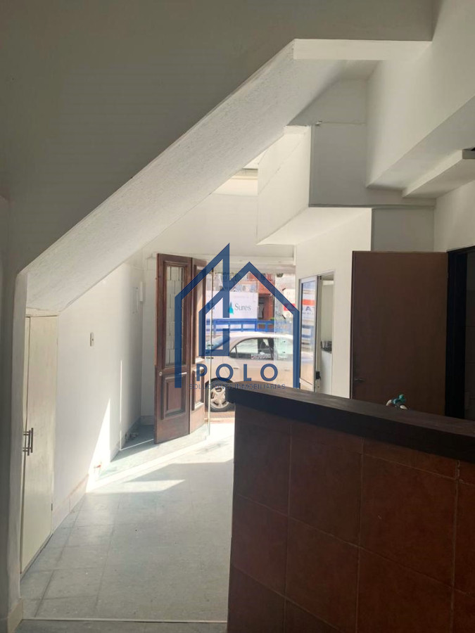 Casa ID.69 - Venta Inmueble en Pocitos, Local comercial, Casa, 2 apartamentos 