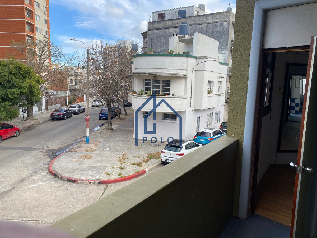 Casa ID.69 - Venta Inmueble en Pocitos, Local comercial, Casa, 2 apartamentos 