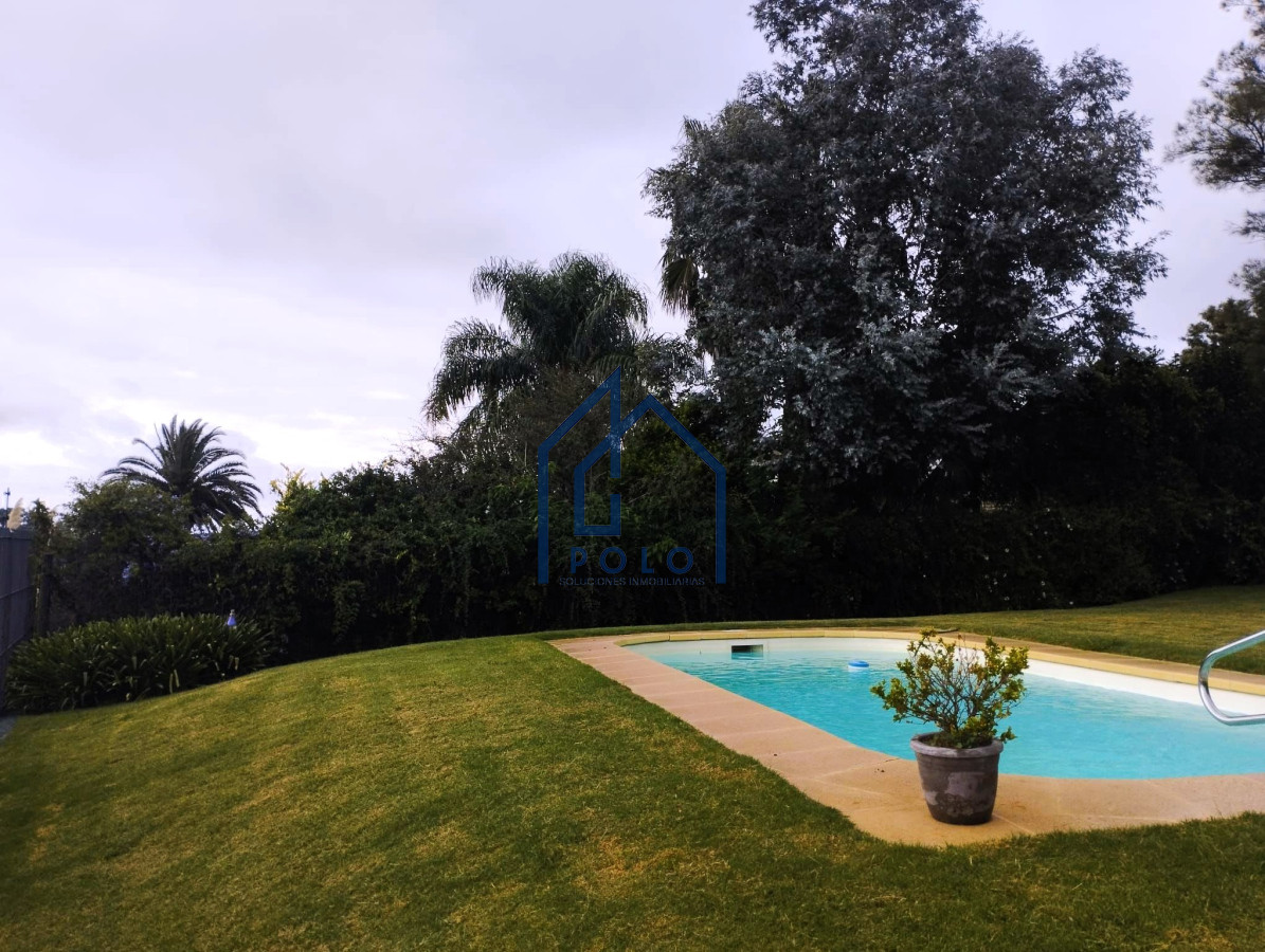 Casa ID.37 - Exclusiva Casa en Barrio Privado