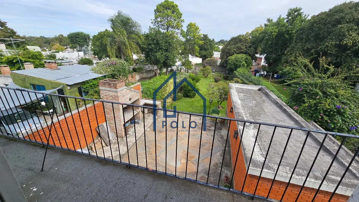 Casa ID.38 - Sólido Padrón Único en el Prado con Jardín y Entorno Inmejorable!