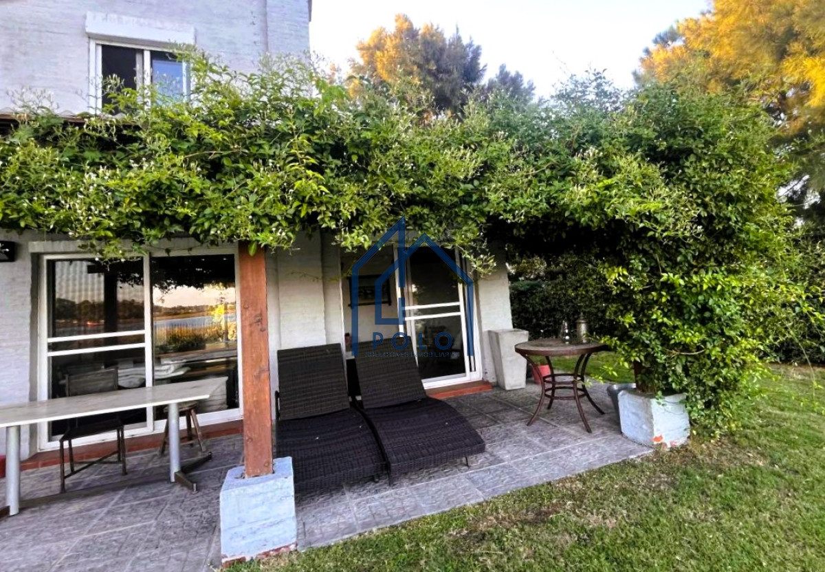 Casa ID.37 - Exclusiva Casa en Barrio Privado