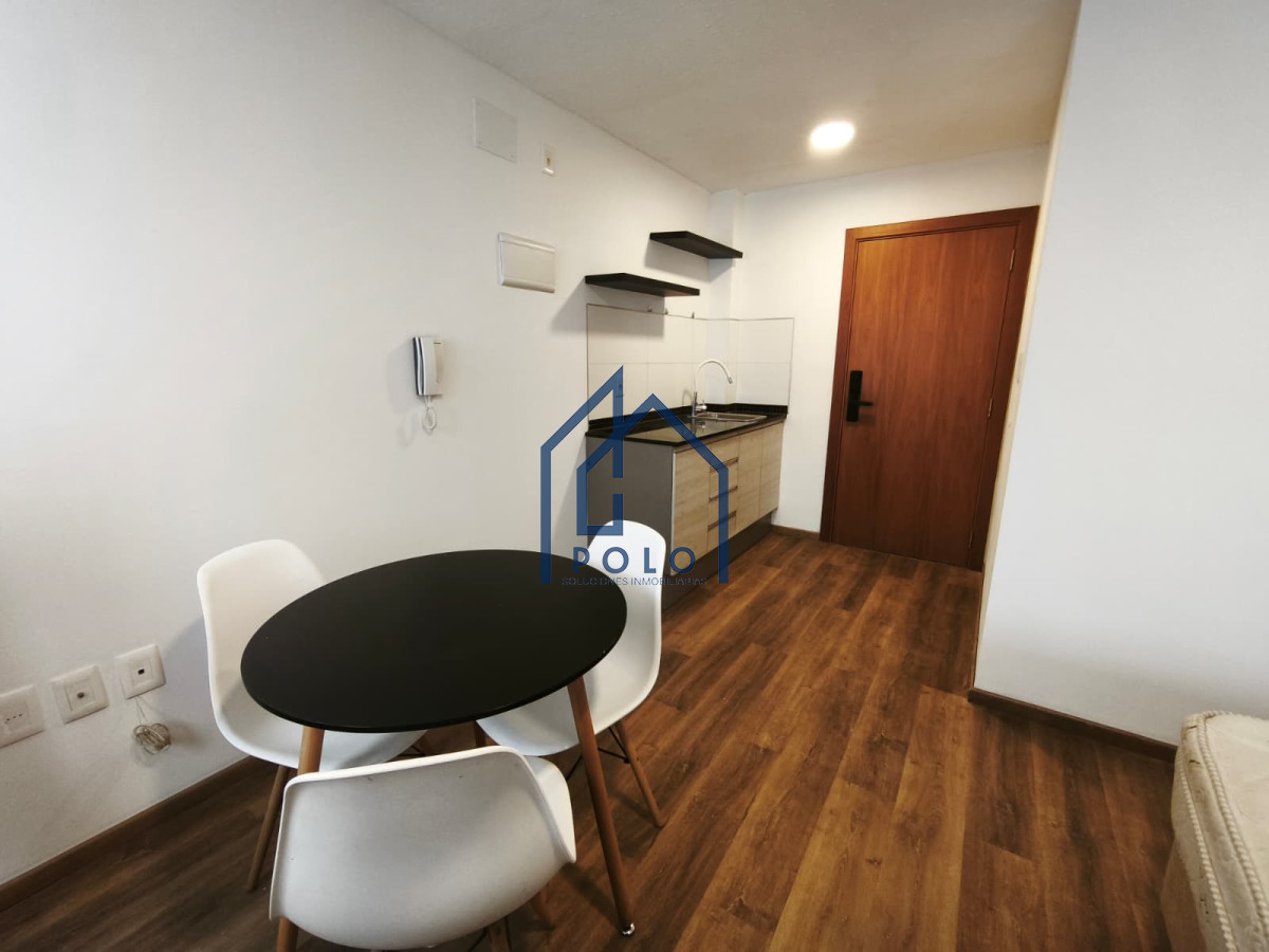 Apartamento ID.136 - Alquiler Monoambiente Amoblado Pocitos Nuevo