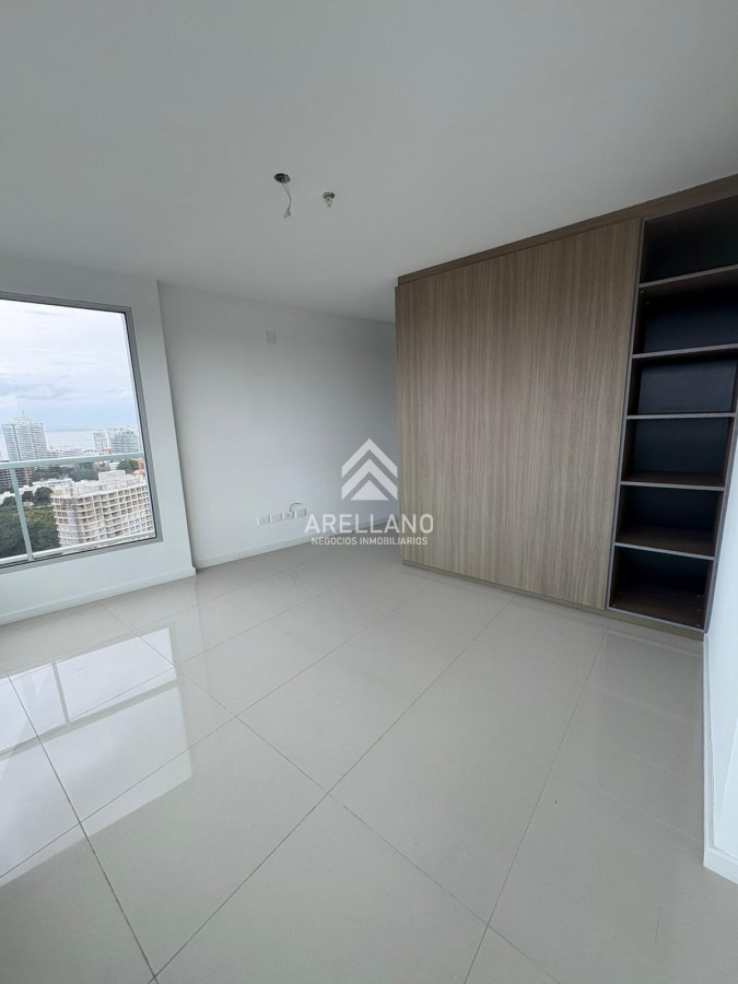 Apartamento ID.5831 - Venta apartamento 3 dormitorios con excelentes vistas y amenities