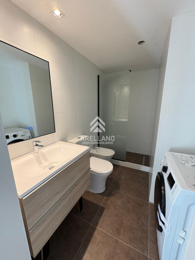 Apartamento ID.5832 - Torres del Este excelente orientación y vistas en piso 10 