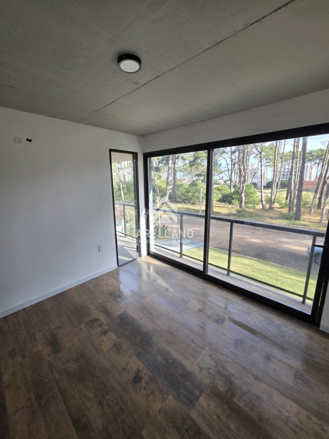 Casa ID.6086 - Casa a estrenar 3 Dorimtorios 100mt Mar 40 playa mansa