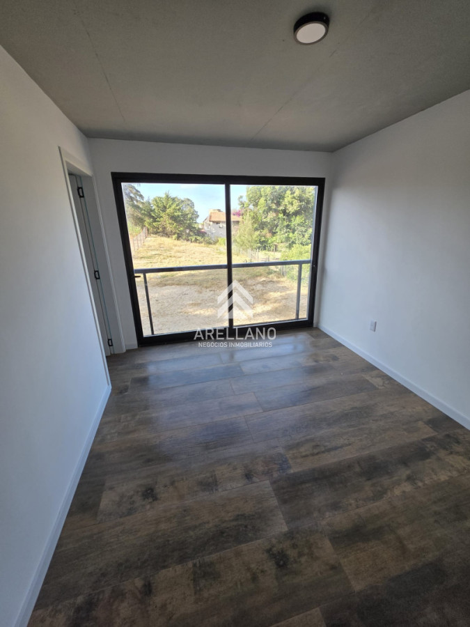 Casa ID.6086 - Casa a estrenar 3 Dorimtorios 100mt Mar 40 playa mansa
